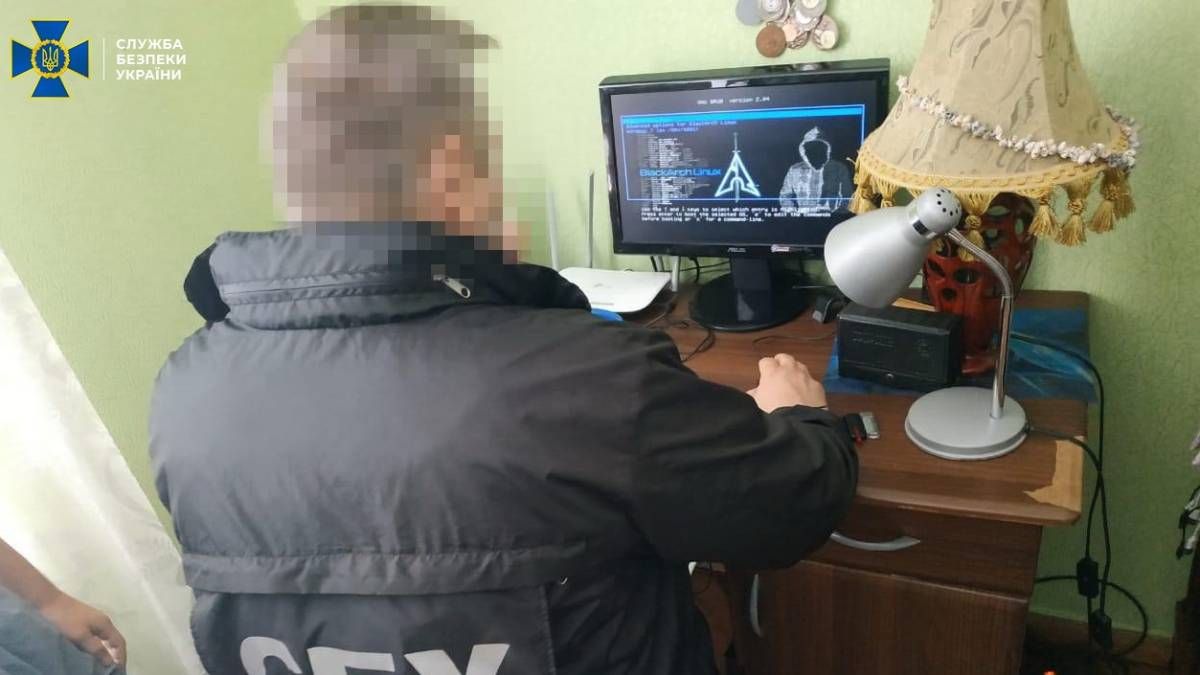 Хакеры осуществляли DDos-атаки на компьютеры украинцев