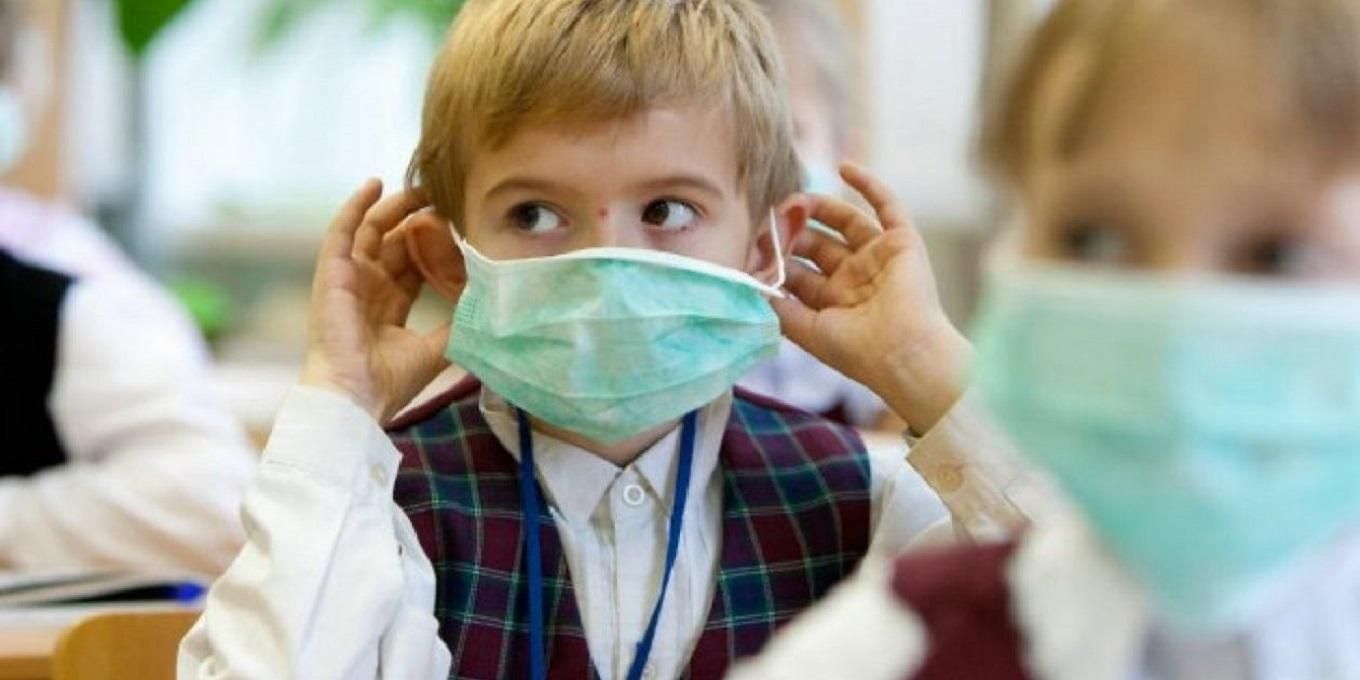 В Черновцах несмотря на красную зону возобновили работу школы и садики В Черновцах несмотря на красную зону возобновили работу школы и садики