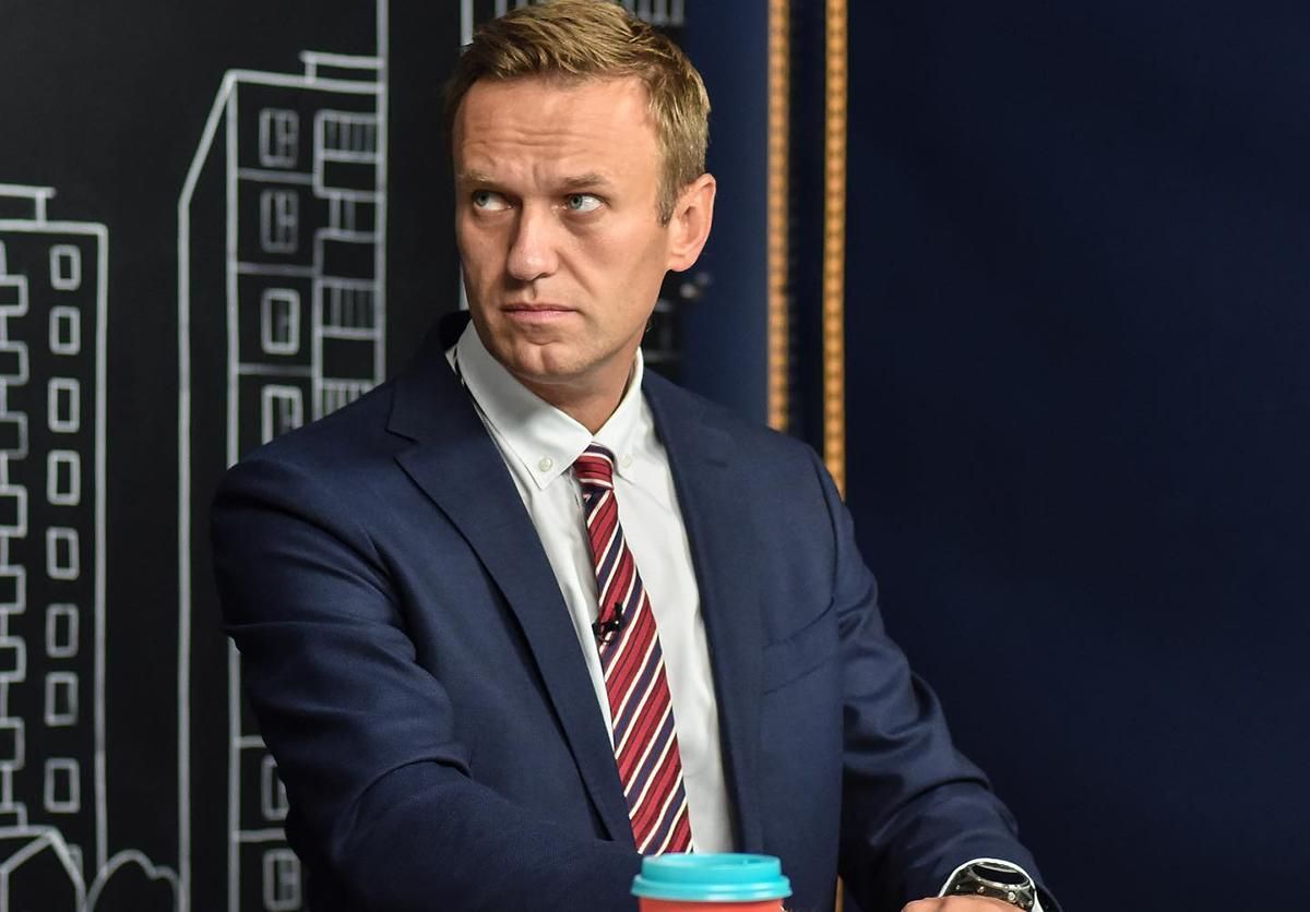 Чому саме зараз отруїли Навального: російський журналіст назвав 3 причини Чому саме зараз отруїли Навального: російський журналіст назвав 3 причини