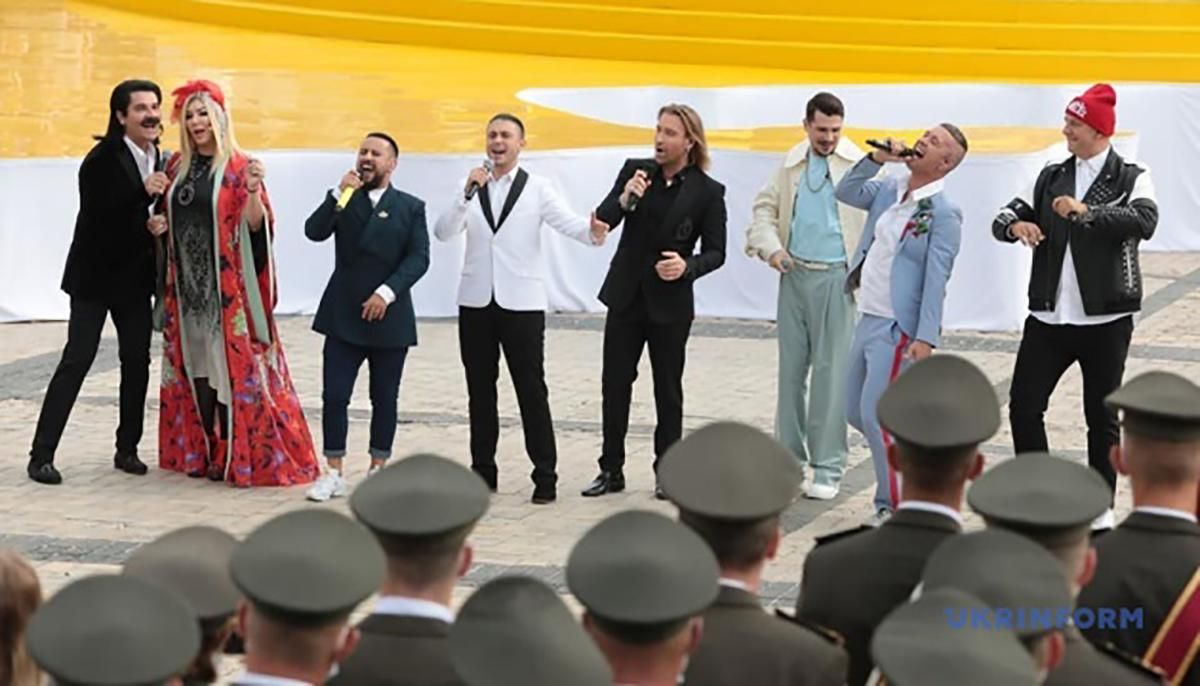 Олександр Ткаченко пояснив, чому у попурі на День Незалежності звучали російські пісні 