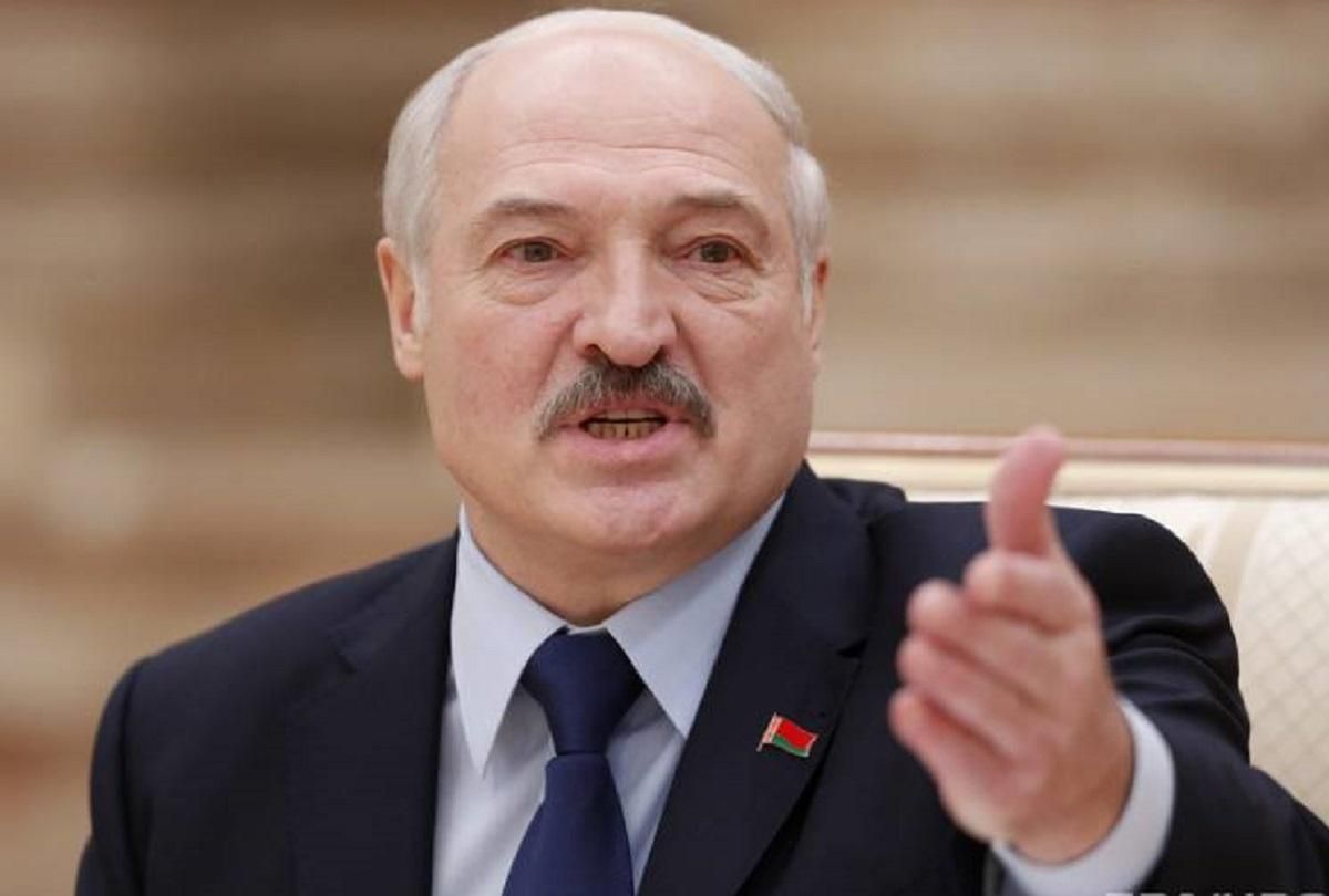 Санкции должны серьезно ударить по команде Лукашенко, – белорусский политолог Санкции должны серьезно ударить по команде Лукашенко, – белорусский политолог