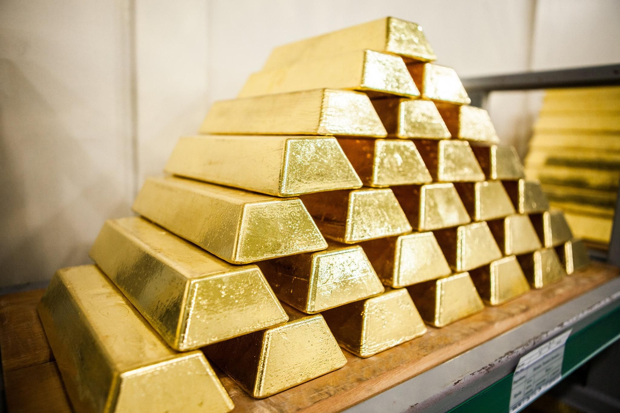 Золото почало дешевшати – ціна золота 27 серпня 2020 року