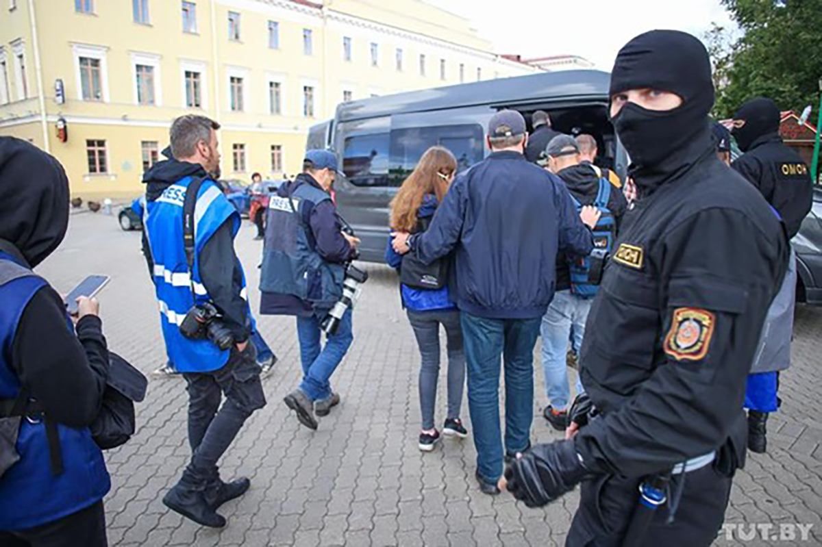 В Минске задержали журналистов 27 августа 2020: видео В Минске задержали журналистов 27 августа 2020: видео