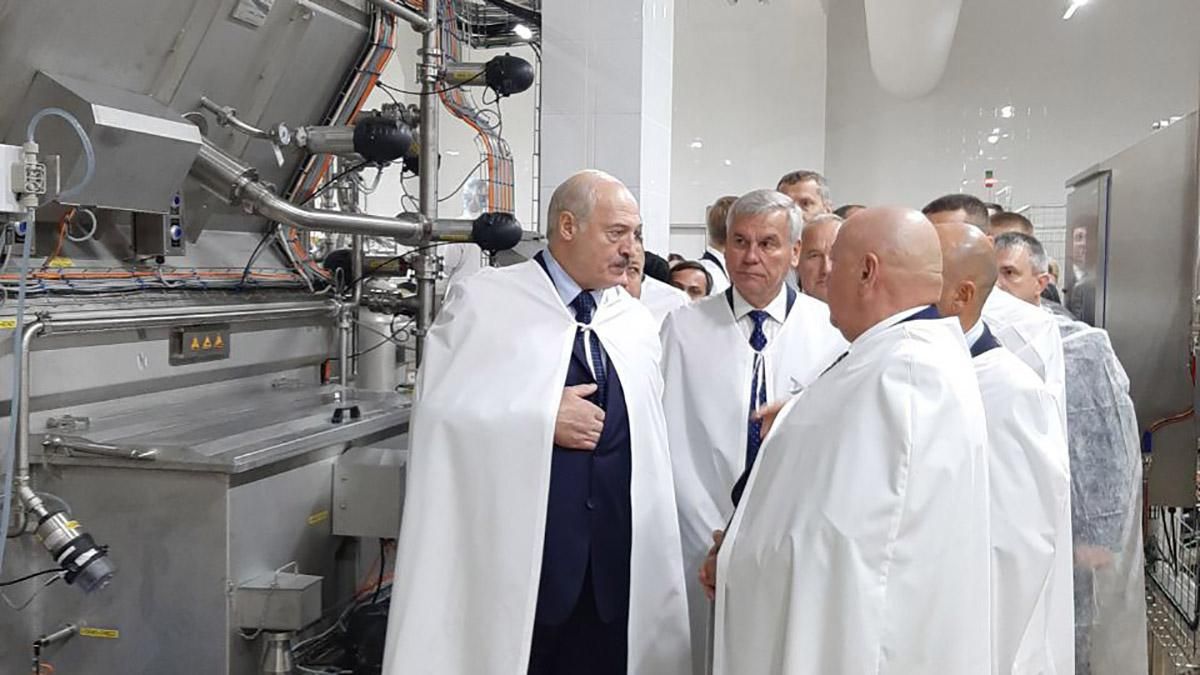 Лукашенко заявив, що в Білорусі протести закінчуються Лукашенко заявив, що в Білорусі протести закінчуються