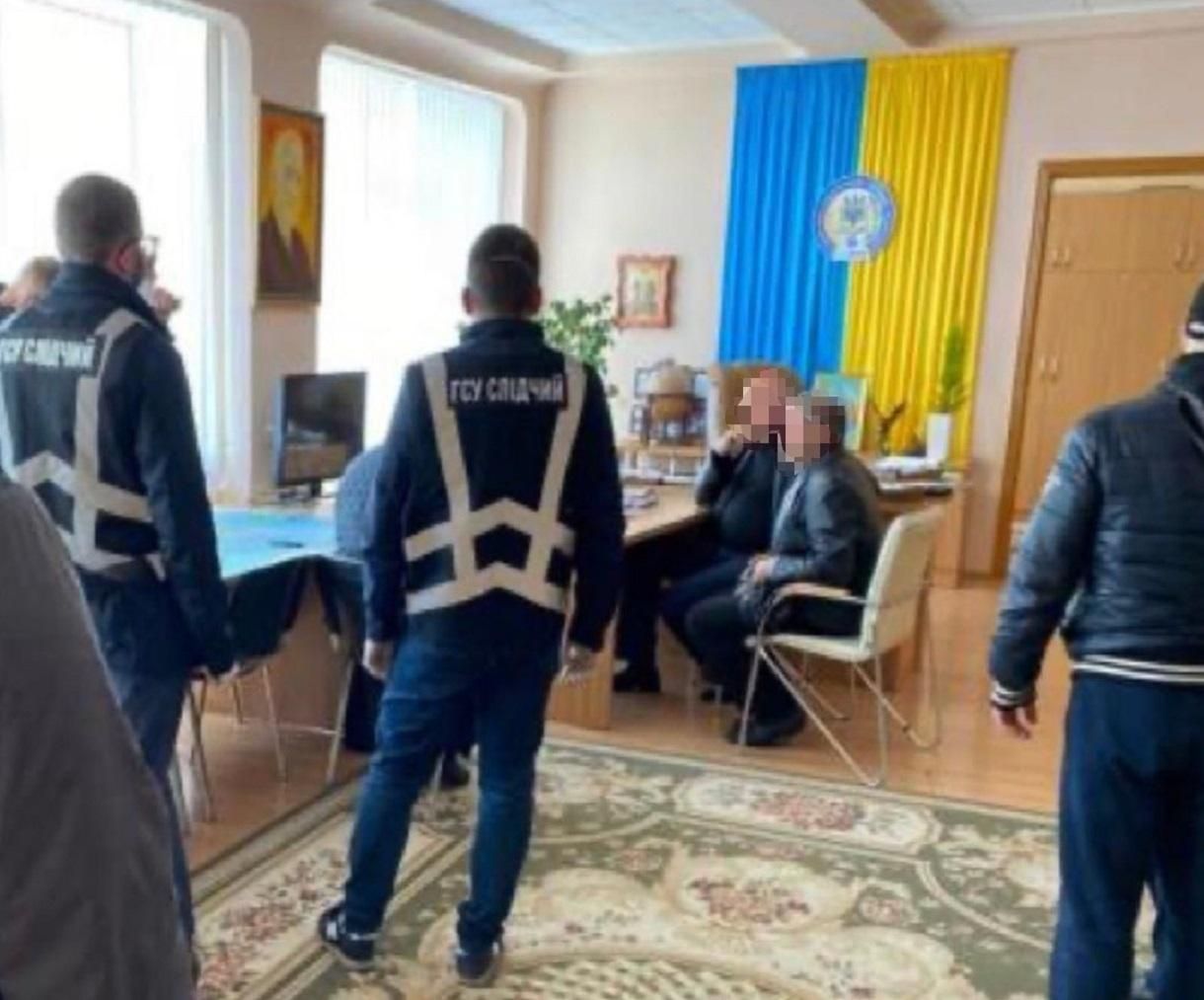 В Харькове будут судить ректора и проректора университета за взятку В Харькове будут судить ректора и проректора университета за взятку