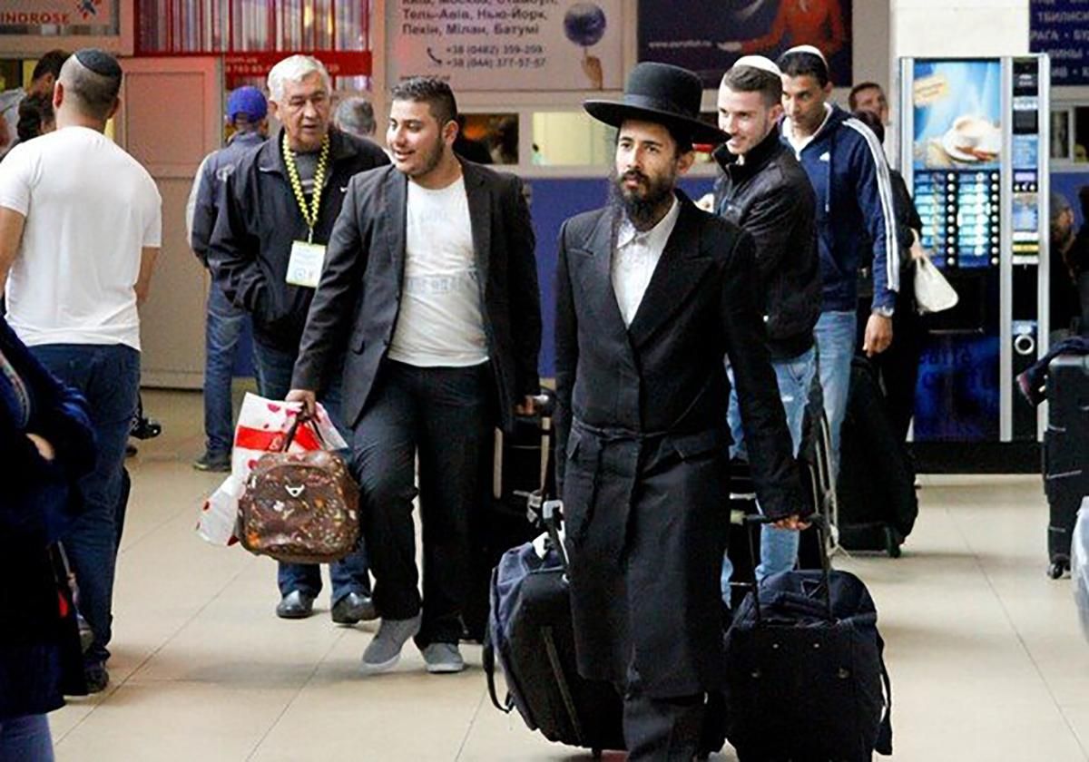 Люди вже перебували у літаках, – юристка про раптове обмеження на в'їзд іноземців Люди вже перебували у літаках, – юристка про раптове обмеження на в'їзд іноземців