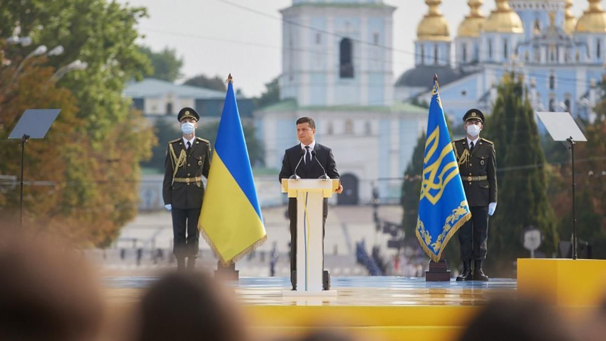 Слуга народа: разъединяли Украины на День Независимости внешние силы
