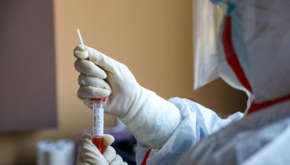Вспышка коронавируса в роддоме на Киевщине: что известно
