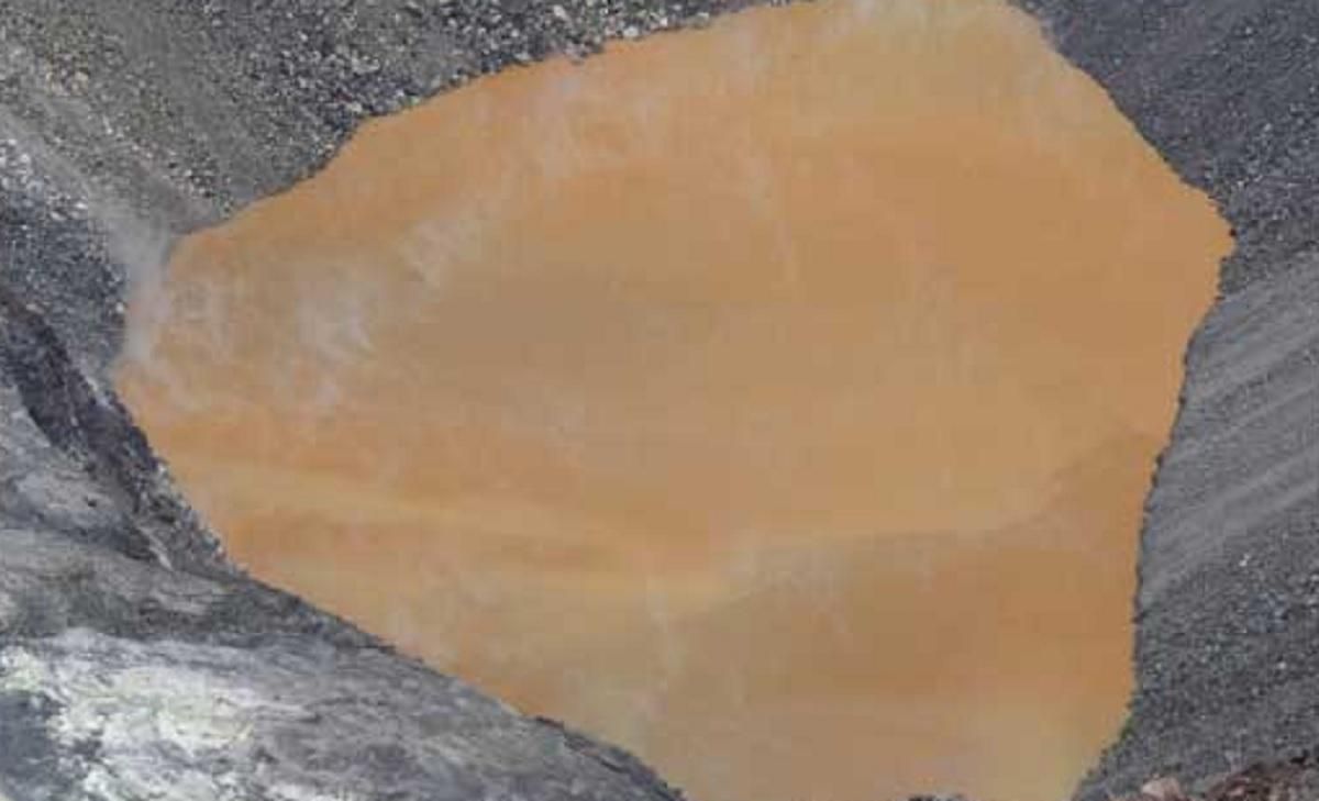 На Гавайях нашли озеро с температурой воды 80 градусов - фото На Гавайях нашли озеро с температурой воды 80 градусов - фото