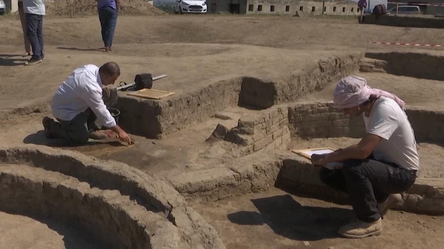 У Грузії знайшли поселення 8000-річної давнини: дивовижне відео У Грузії знайшли поселення 8000-річної давнини: дивовижне відео