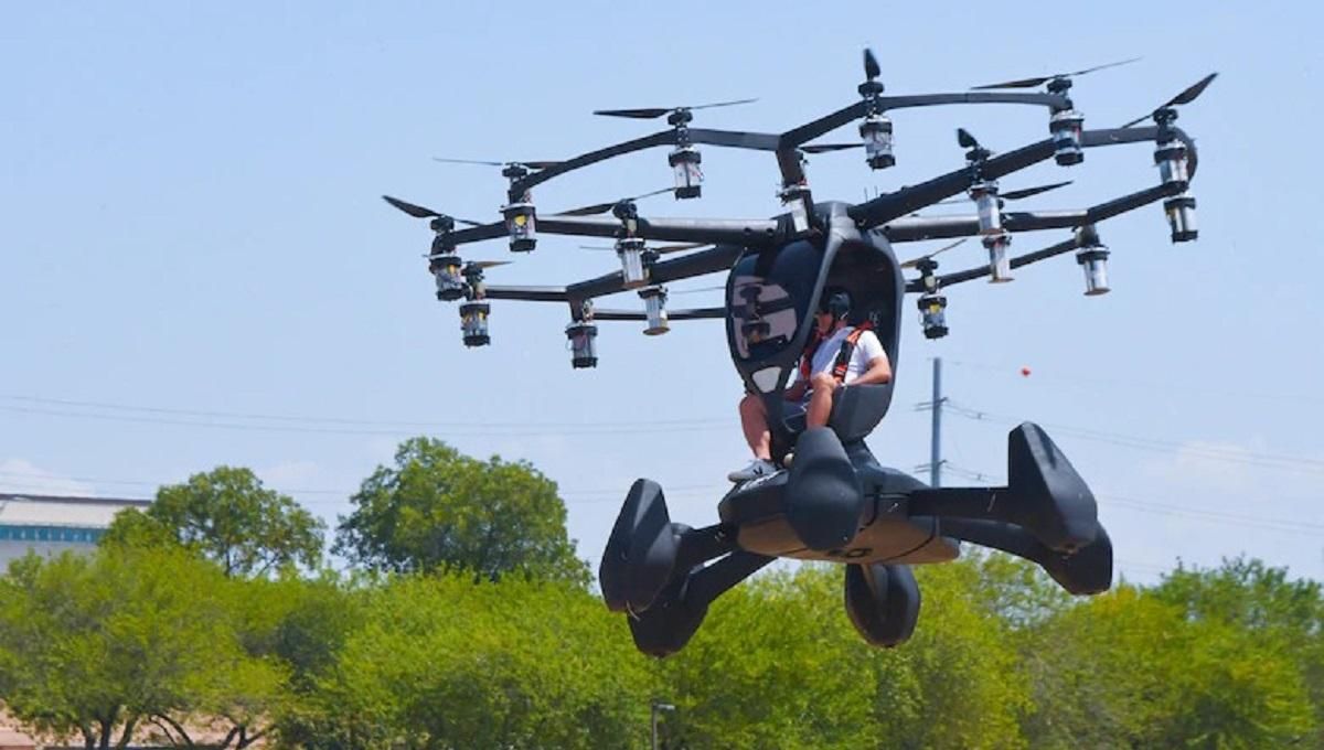 Американські військові провели перші випробування літаючого "автомобіля" Американські військові провели перші випробування літаючого "автомобіля"