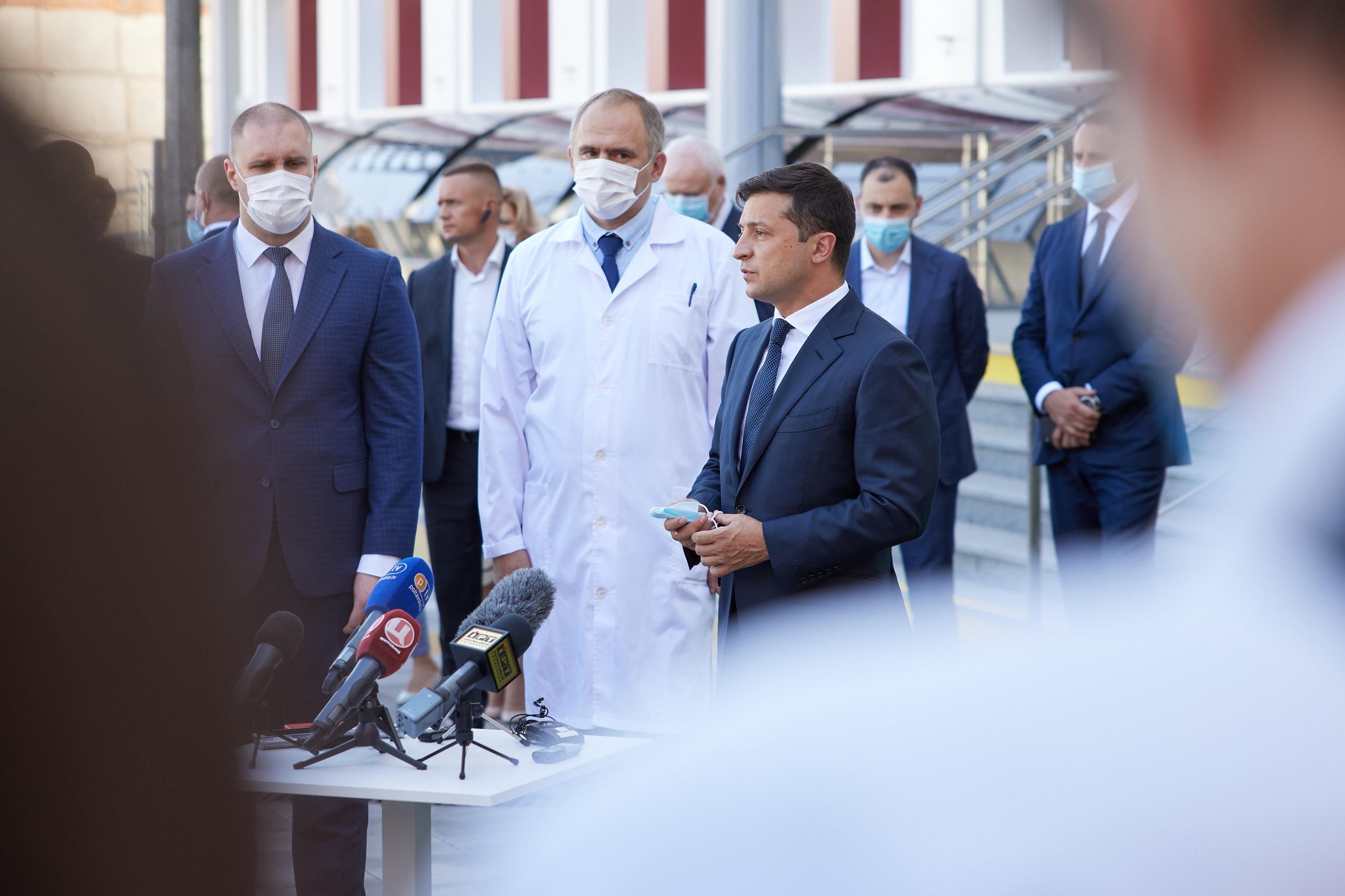 Зеленский считает, что Украина готова к дистанционному обучению Зеленский считает, что Украина готова к дистанционному обучению