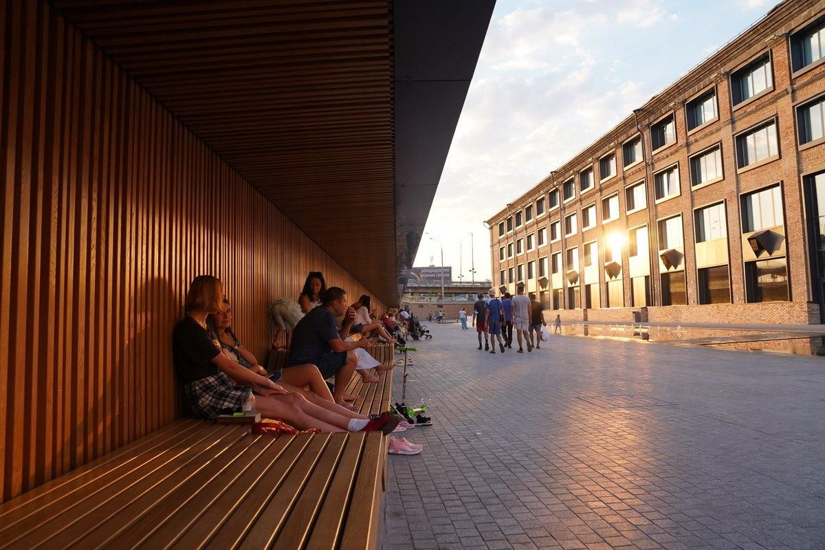 Не сладостями едиными: на территории магазина Roshen в Киеве открыли общественное пространство Не сладостями едиными: на территории магазина Roshen в Киеве открыли общественное пространство