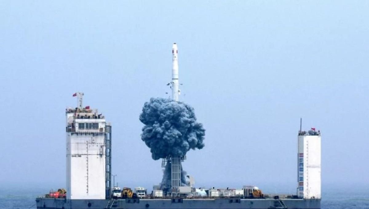 Китай готовит второй космический запуск с плавучей платформы