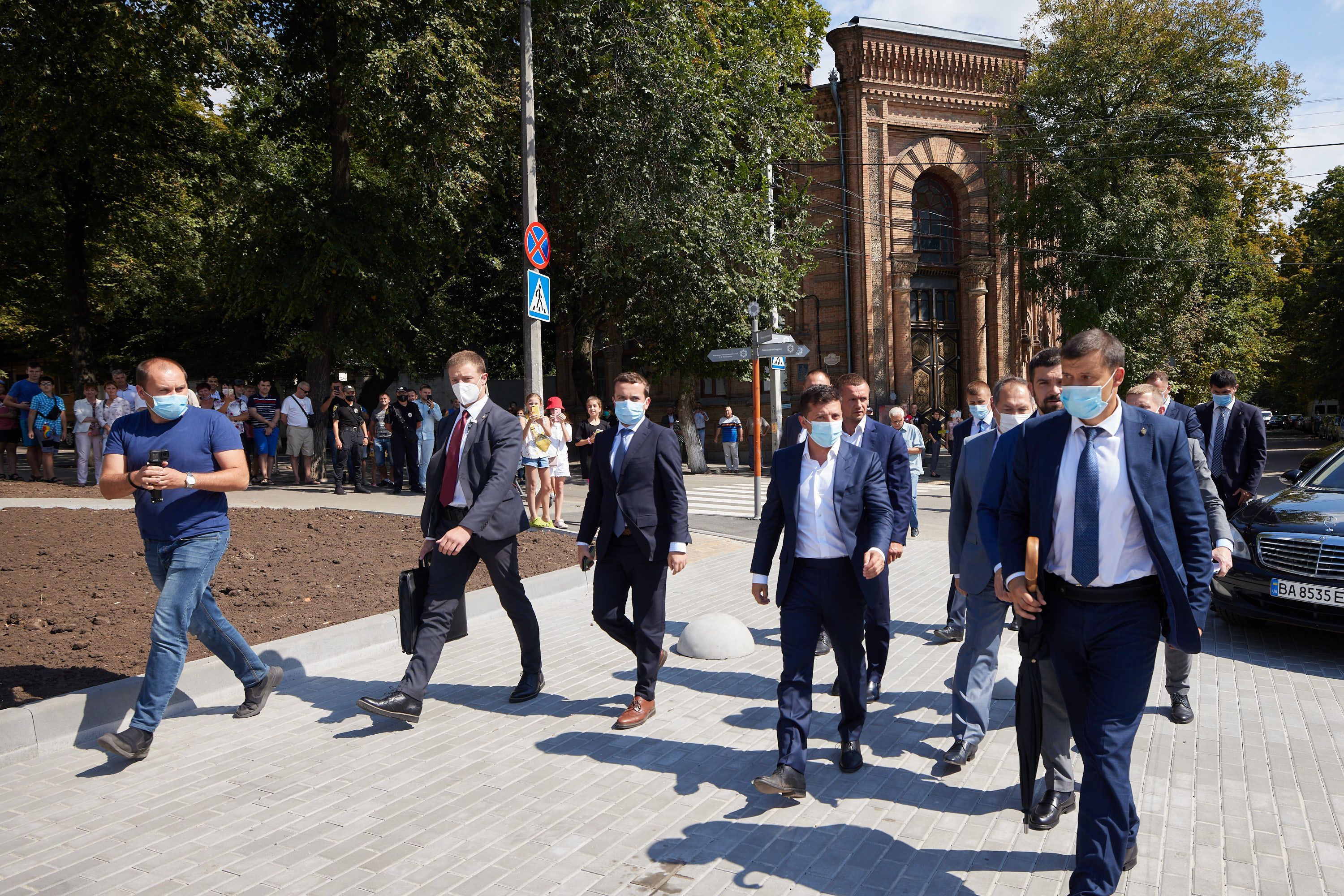 Зеленський про коронавірусний фонд: Залишились майже всі гроші, з ним – все гаразд