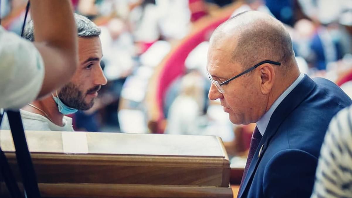 "Мне пох*й, что ты считаешь": "слуга" Шевченко угрожал фотографу Доброносову – возник скандал "Мне пох*й, что ты считаешь": "слуга" Шевченко угрожал фотографу Доброносову – возник скандал