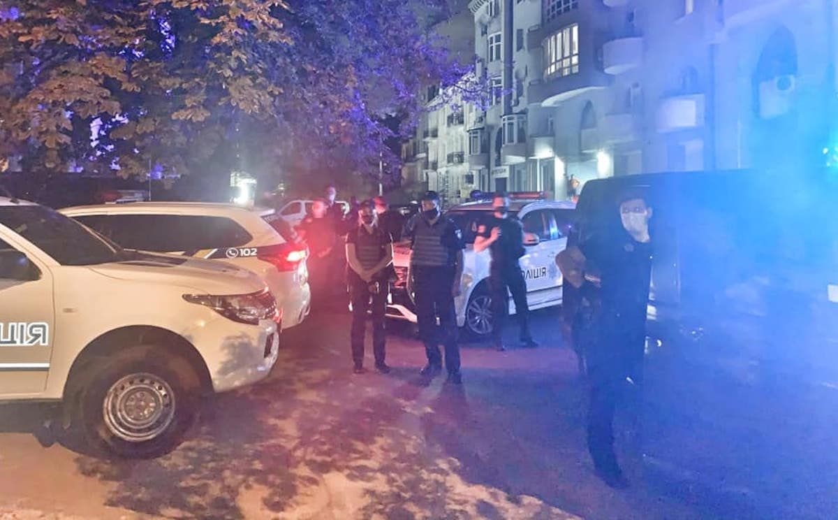 Під офісом Свободи в Києві побили поліцейських: що відомо