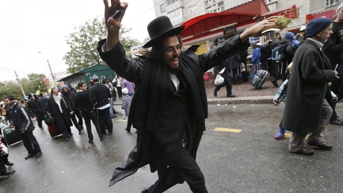 Через хасидів в Умані серйозно посилили карантин: перелік нових обмежень Через хасидів в Умані серйозно посилили карантин: перелік нових обмежень