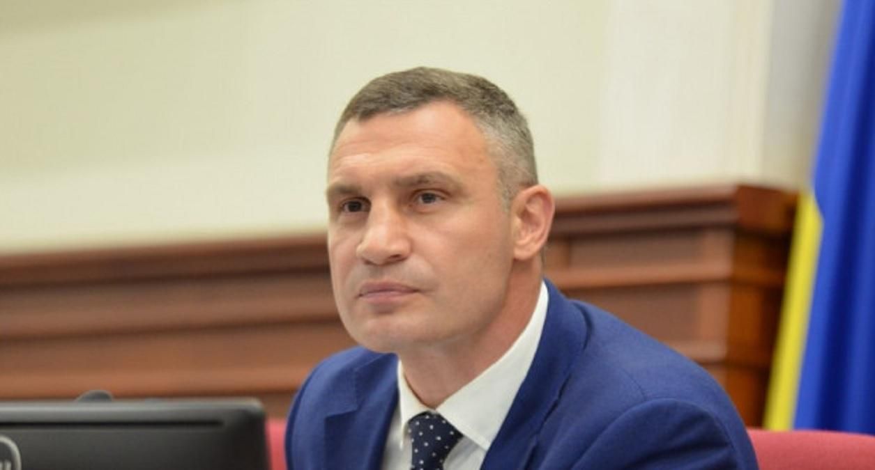 Кличко не знает, куда идет Подольский мост, который он обещал открыть в этом году: видео Кличко не знает, куда идет Подольский мост, который он обещал открыть в этом году: видео