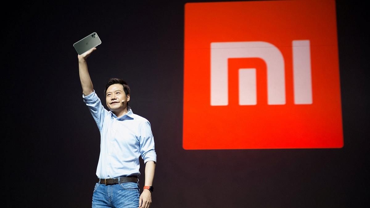 Глава Xiaomi показал секретную лабораторию для тестирования смартфонов