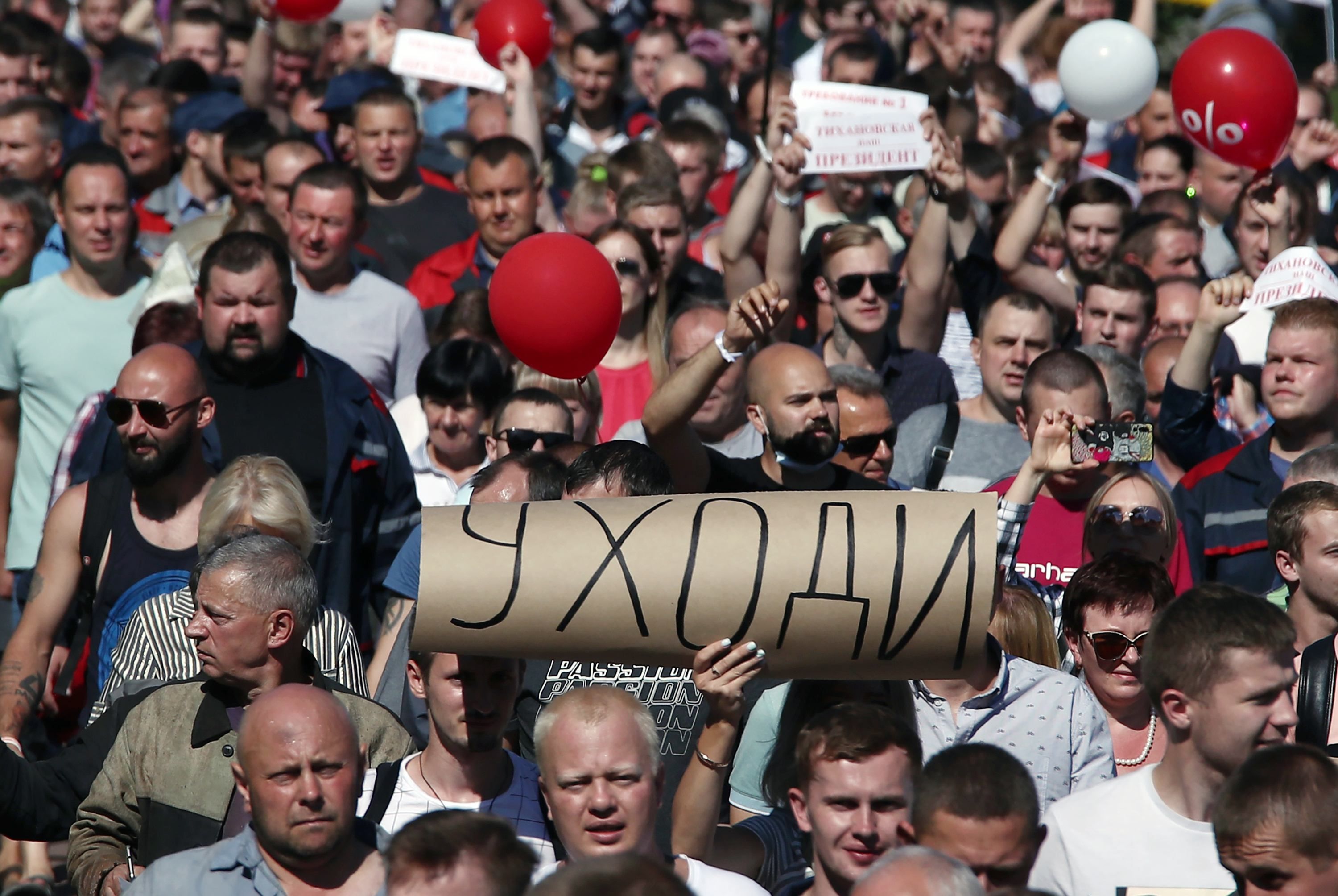 Беларусь сегодня последние. Забастовки в Белоруссии. Протесты в Белоруссии 2020. Митинг против Лукашенко. Митинги в Белоруссии 2020 против Лукашенко.