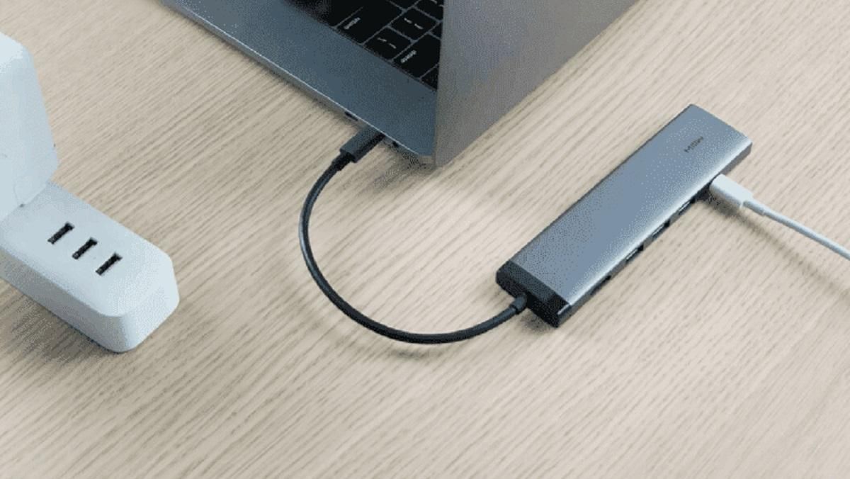 Xiaomi представила компактный USB-хаб 7-в-1 со сквозной зарядкой Xiaomi представила компактный USB-хаб 7-в-1 со сквозной зарядкой