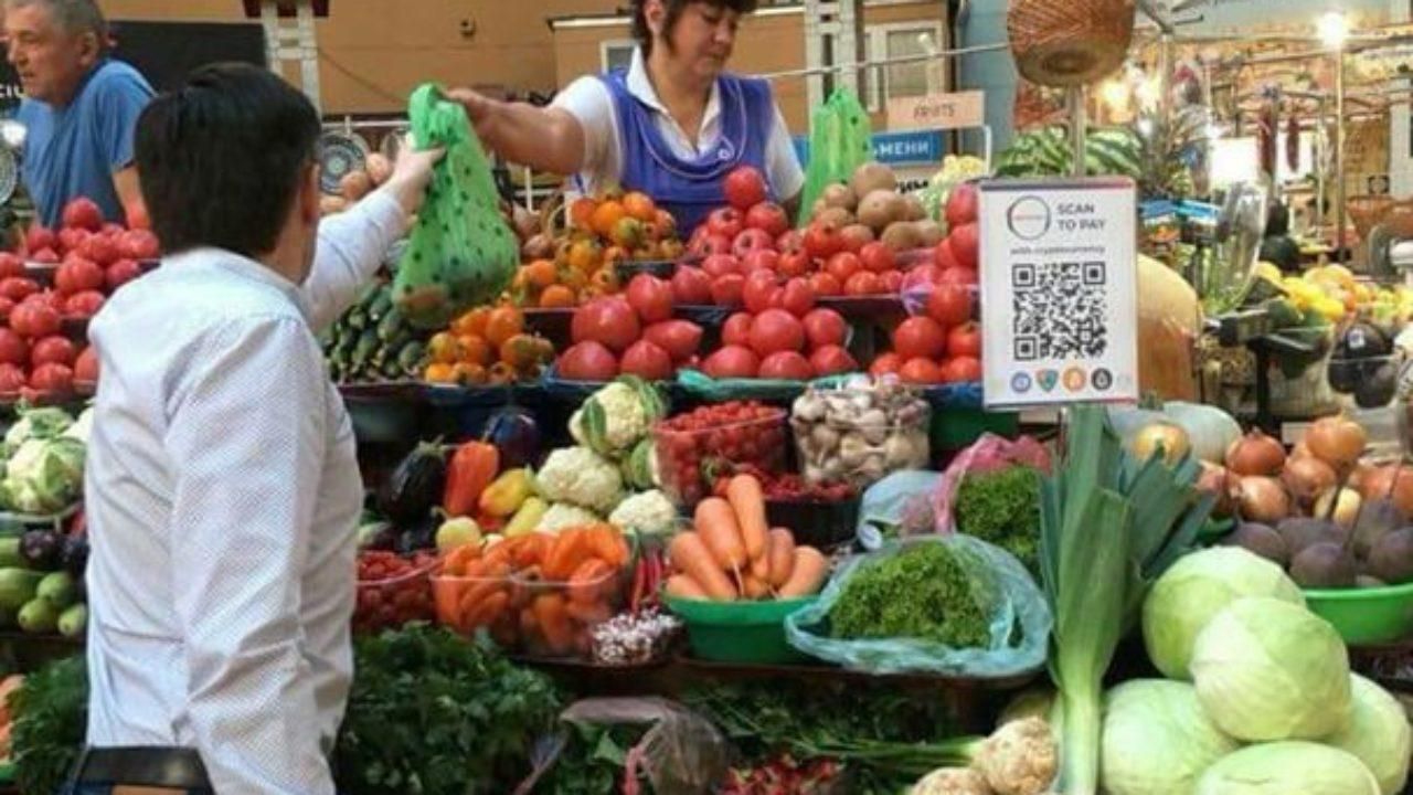 На что украинцы тратят больше денег: статистика На что украинцы тратят больше денег: статистика