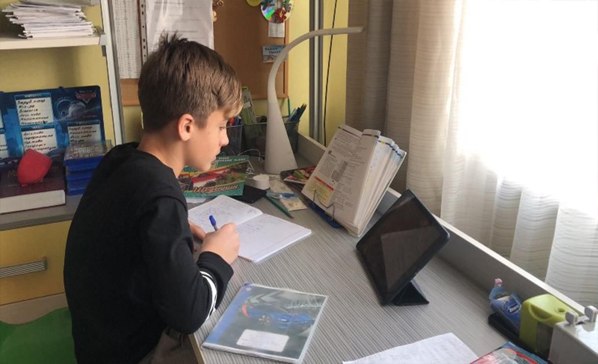 Коронавірус на Київщині: скільки шкіл перейшли на дистанційне навчання