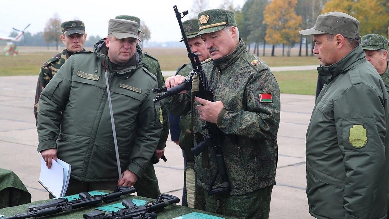 Білоруська армія напохваті: у повну бойову готовність привели кілька військових баз