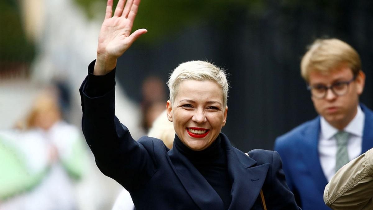 Колесникова порвала паспорт, чтобы ее не выдворили в Украину Колесникова порвала паспорт, чтобы ее не выдворили в Украину