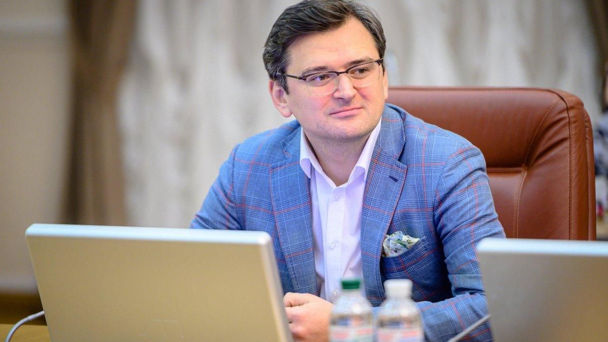 Кулеба прокомментировал визит Родненкова и Кравцова в Украину Кулеба прокомментировал визит Родненкова и Кравцова в Украину