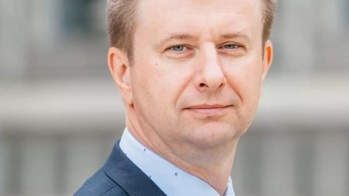 Голобуцкий: Директор финмониторинга НБУ Береза может "сливать" Кауфману данные о конкурентах Голобуцкий: Директор финмониторинга НБУ Береза может "сливать" Кауфману данные о конкурентах