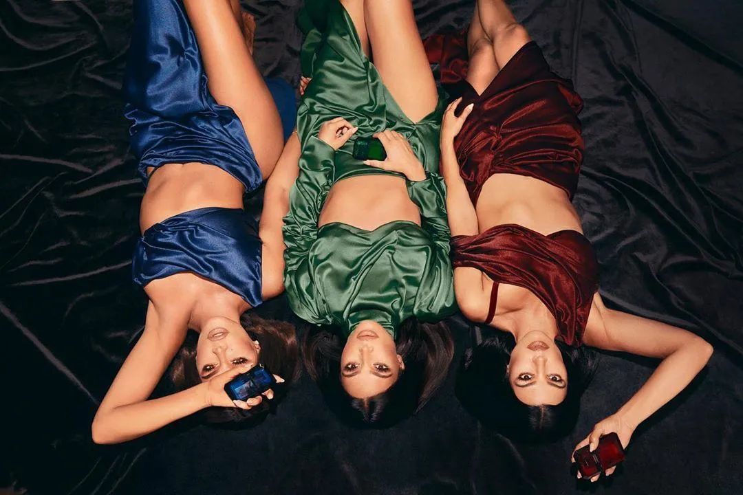 Cестри Кардашян Cестри Кардашян