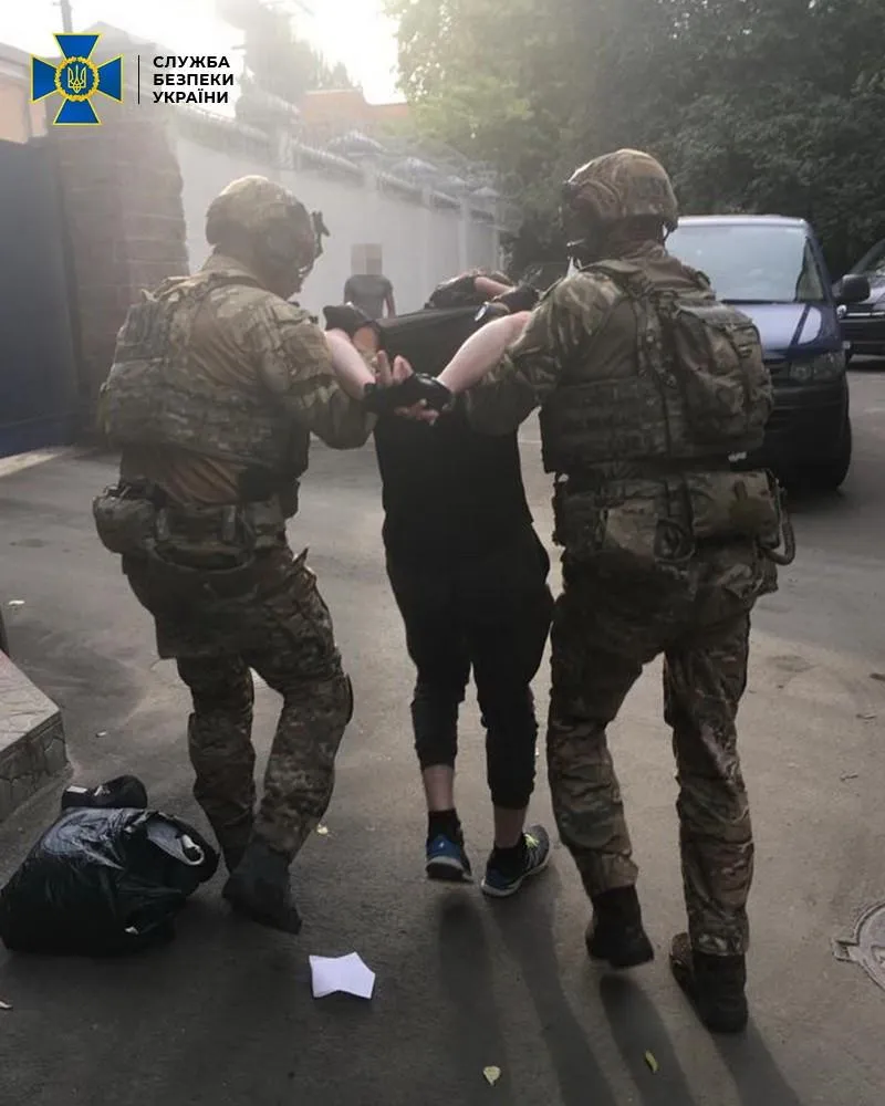 Затримали ватажка ІДІЛ в Києві Затримали ватажка ІДІЛ в Києві