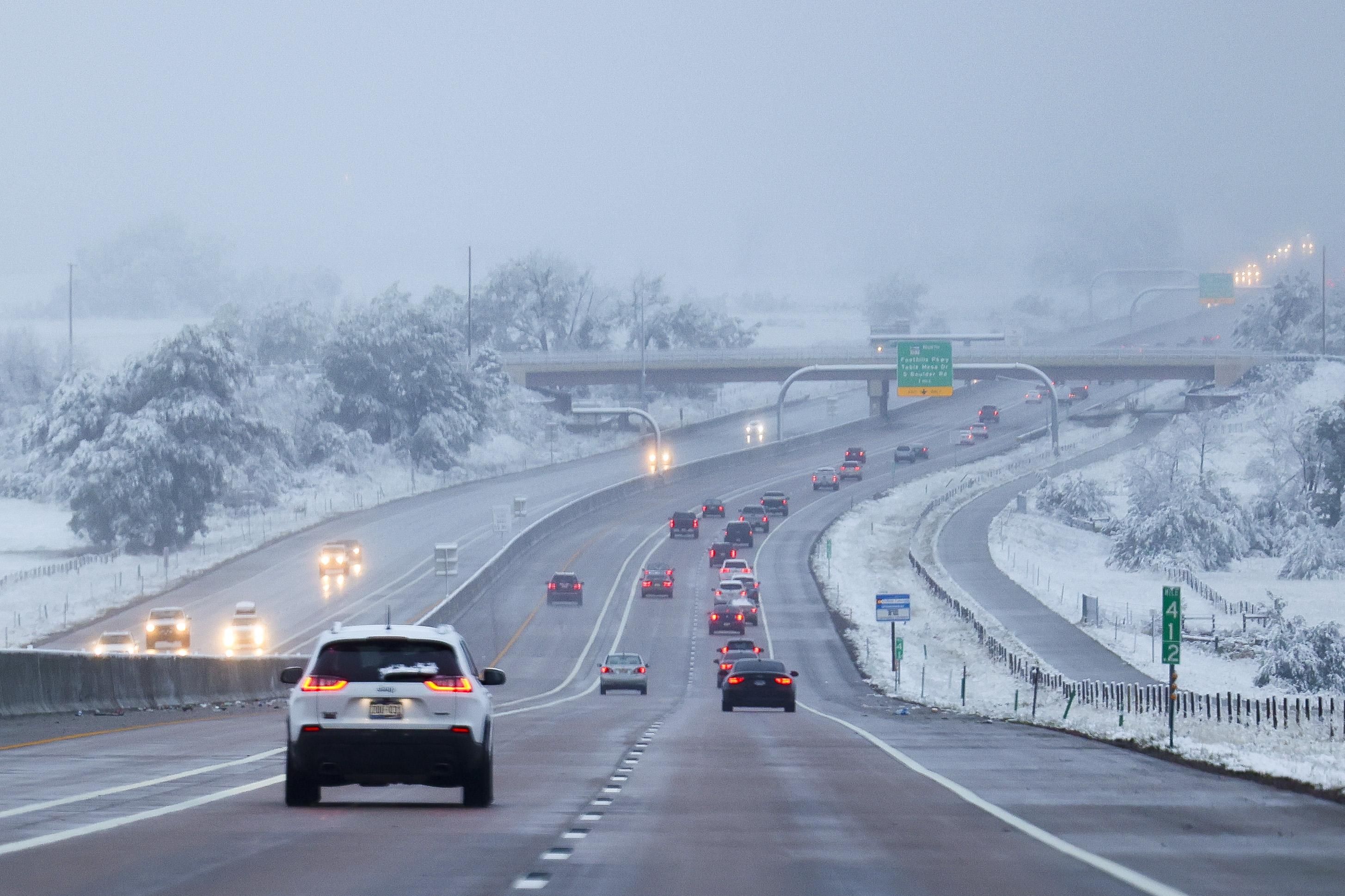 США накрили снігопади, які штати постраждали найбільше - відео 