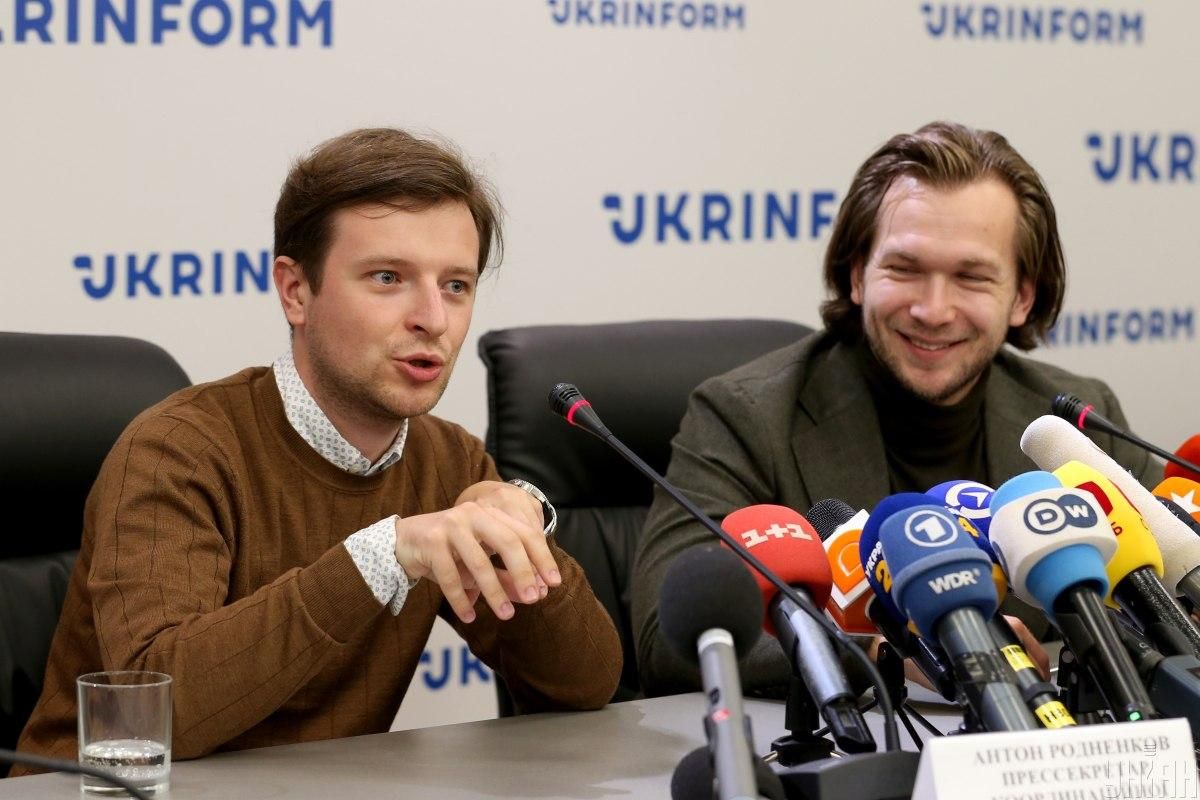Кравцов та Родненков планують поїхати з України