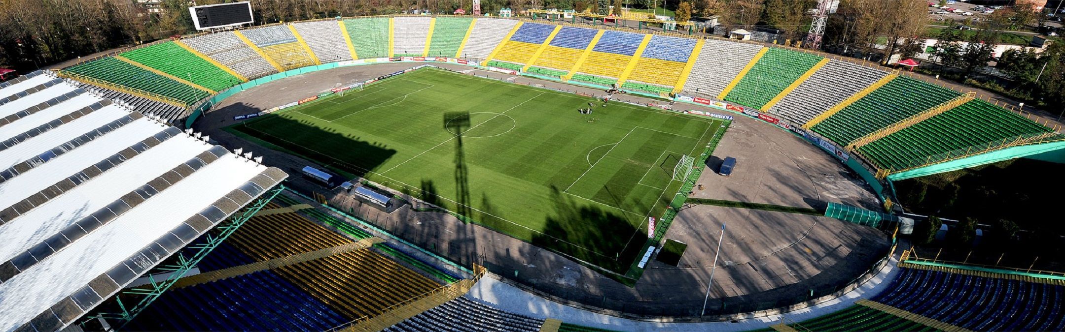 Один матч – півмільйона гривень: "Карпати" потратили фантастичну суму на стадіон "Україна"