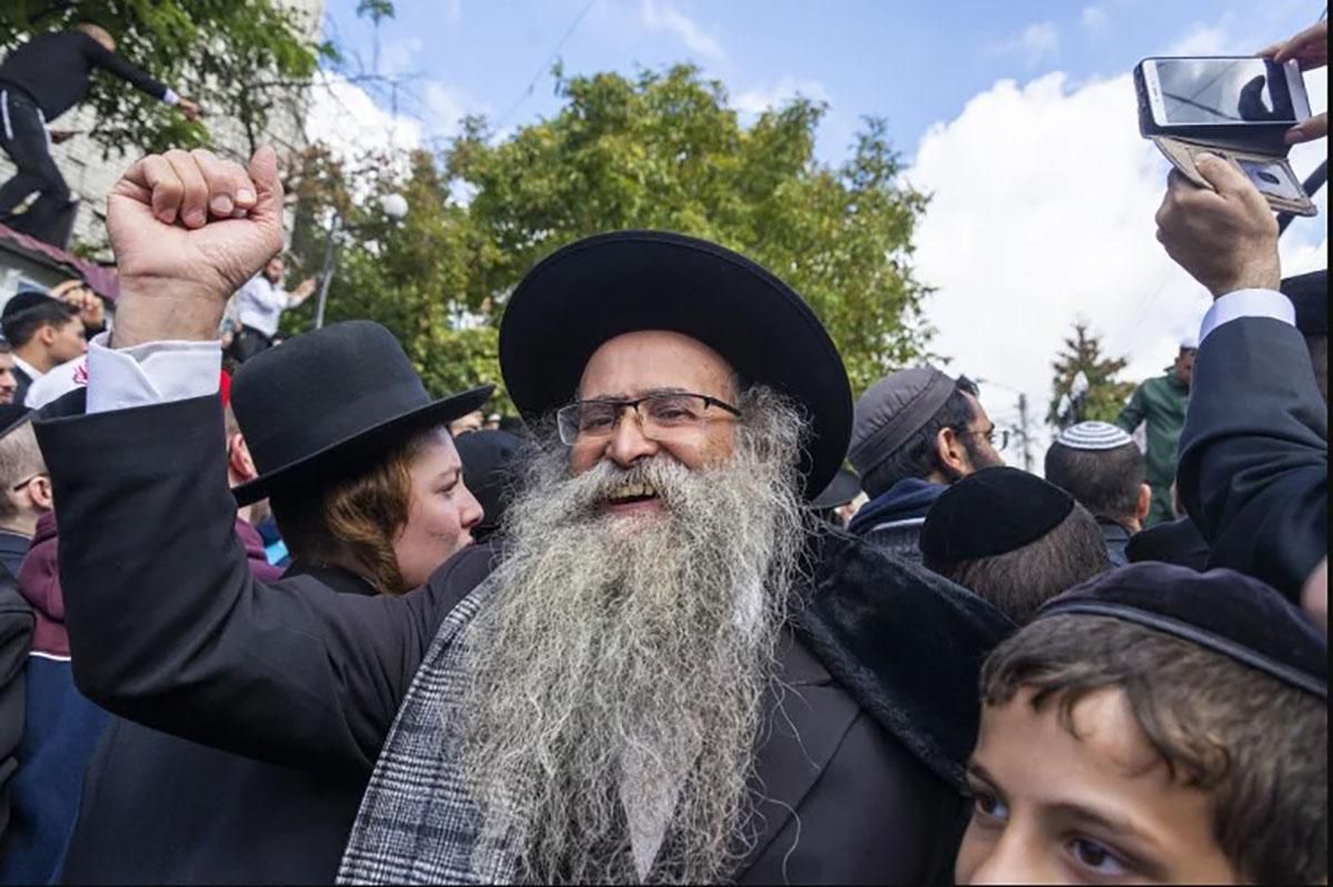 Погром в Умани: хасидов-зачинщиков депортировали из Украины Погром в Умани: хасидов-зачинщиков депортировали из Украины