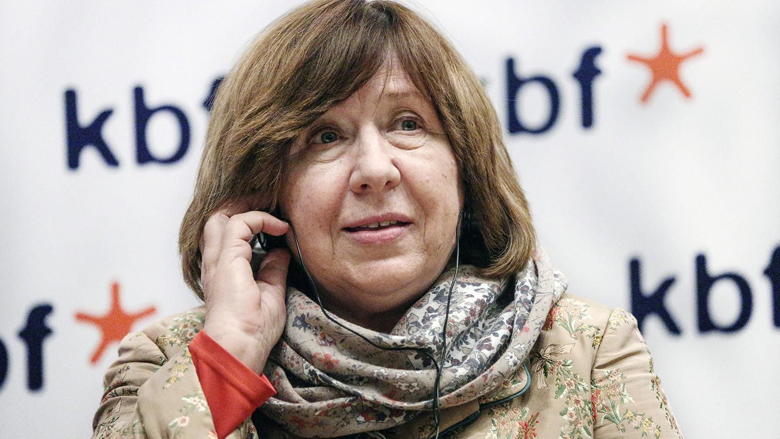 Нобелевская лауреатка Алексиевич обратилась в ООН из-за ситуации в Беларуси