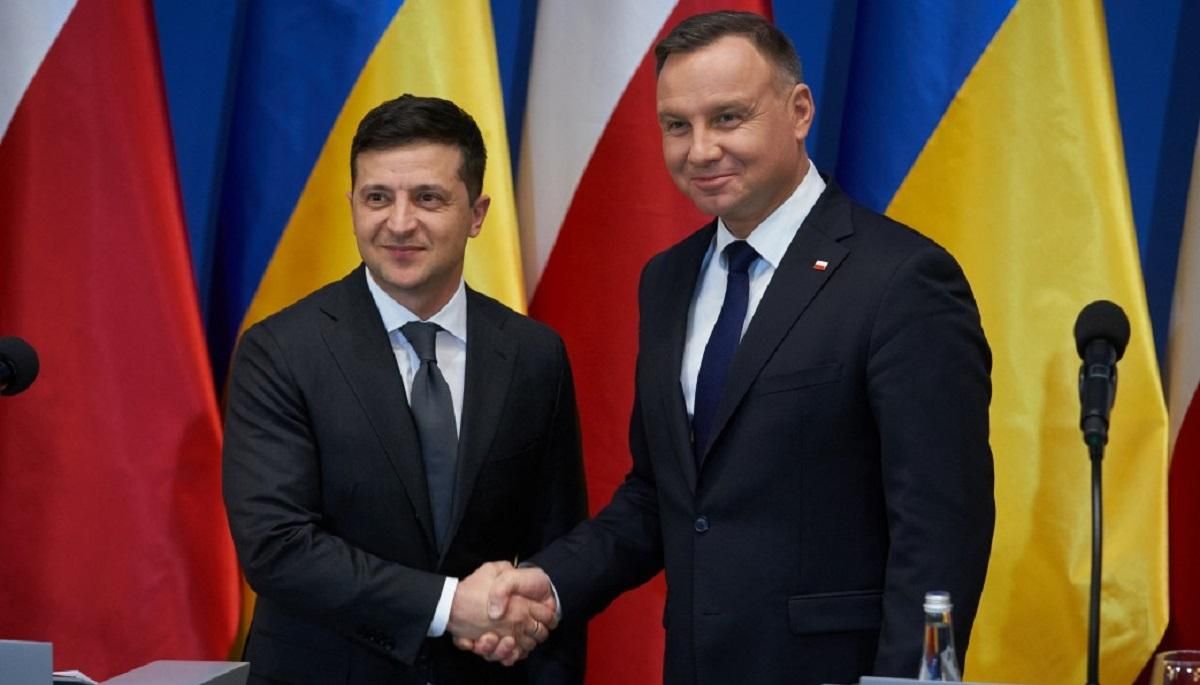 Зеленский поговорил с Дудой: какие темы обсуждали президенты Зеленский поговорил с Дудой: какие темы обсуждали президенты