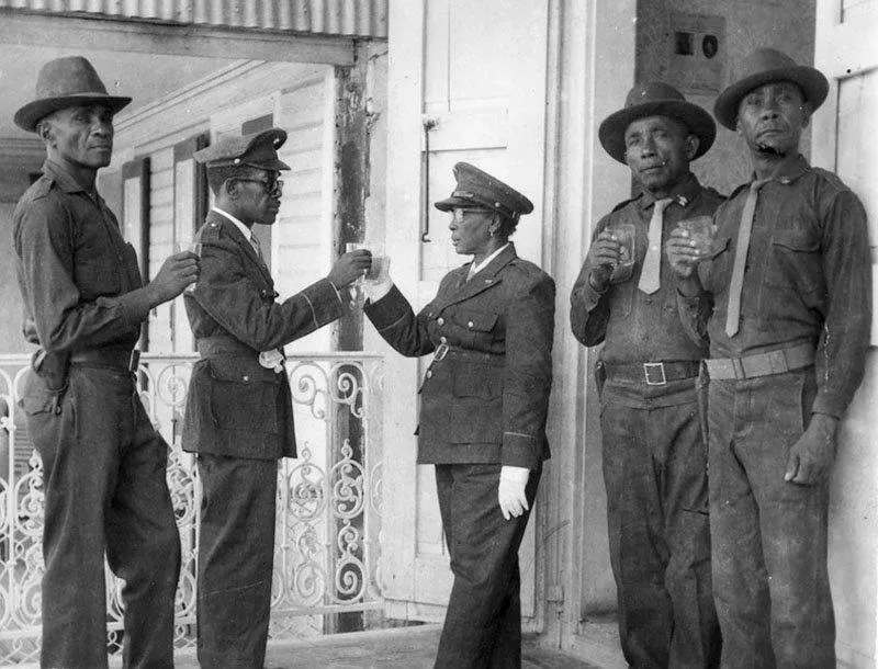 Тонтон-макуты Тонтон-макуты