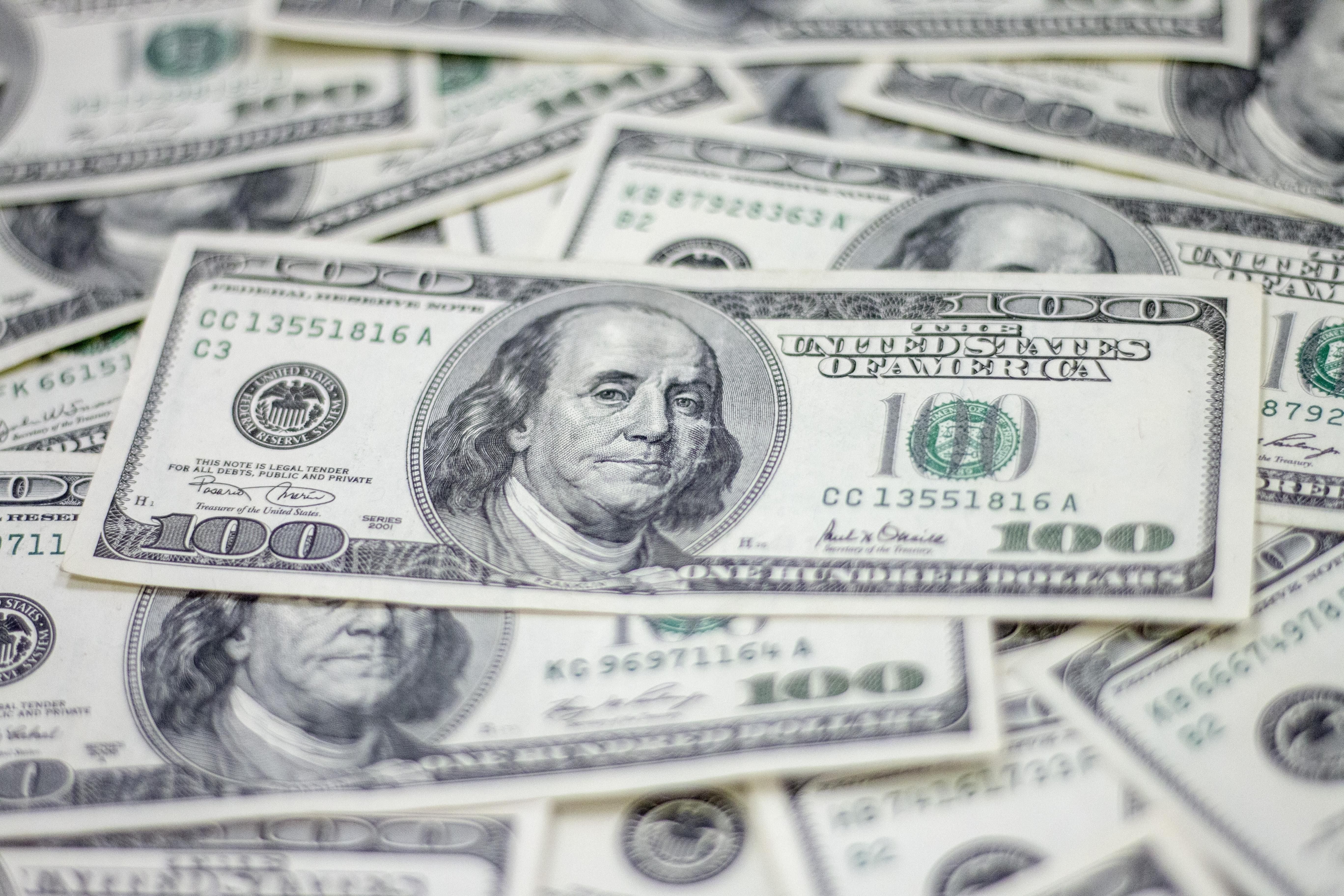 Доллар более 30 гривен: вероятные сценарии украинской экономики Доллар более 30 гривен: вероятные сценарии украинской экономики