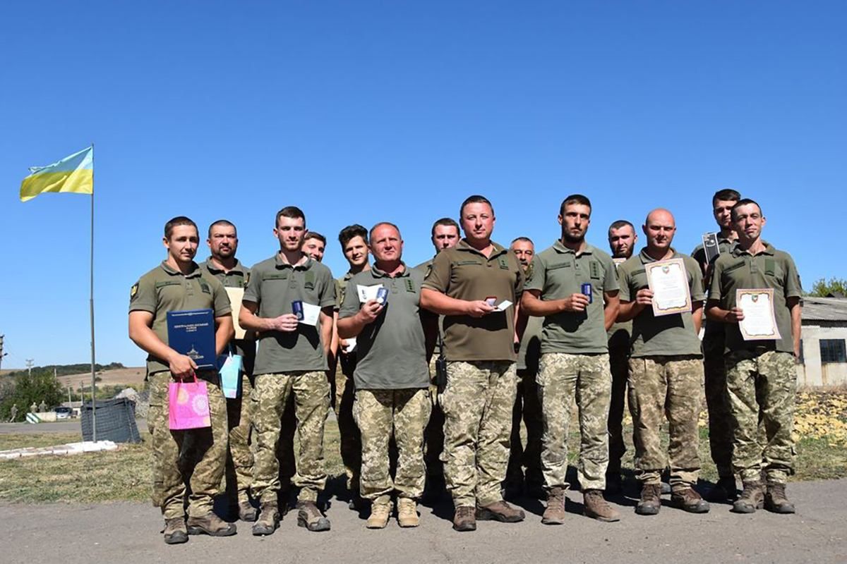 День танкиста: "железные рыцари" получили награды, Зеленский поблагодарил за героизм–фото, видео