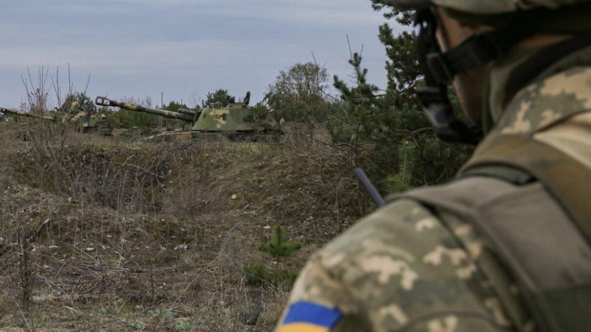 Российские наемники обстреляли позиции ВСУ возле Песков Российские наемники обстреляли позиции ВСУ возле Песков