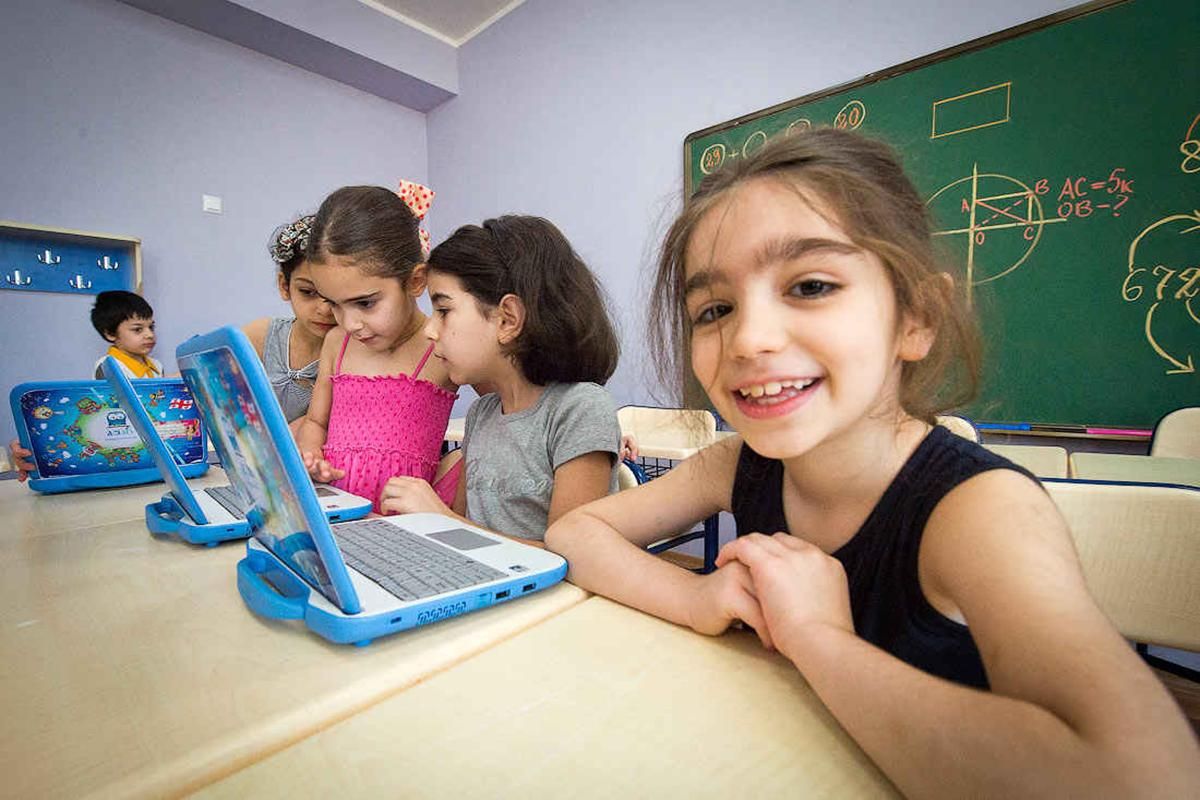 В Грузии обучение в школах и вузах отложили до 1 октября 2020