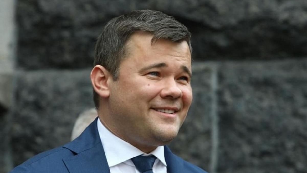 Богдан в ГБР: экс-главу ОП допросили, он пообщался с журналистами