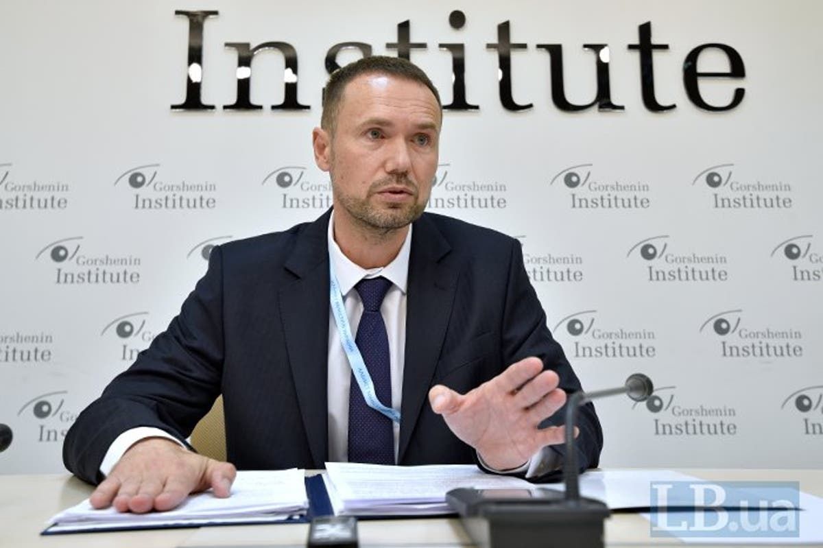 Нардепи хочуть заслухати Шкарлета про зарплати вчителів і роботи шкіл Нардепи хочуть заслухати Шкарлета про зарплати вчителів і роботи шкіл