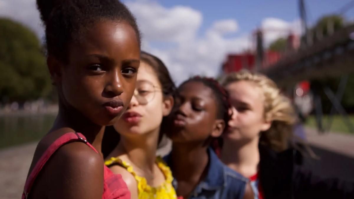 Netflix загремел в резонансный скандал: киноманы требуют удалить новый фильм Netflix загремел в резонансный скандал: киноманы требуют удалить новый фильм