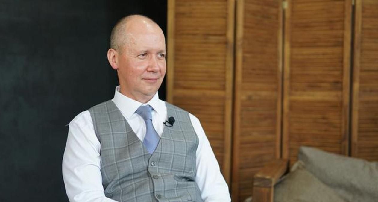 Белорусский оппозиционер готовит документы против Лукашенко в суд Гааги Белорусский оппозиционер готовит документы против Лукашенко в суд Гааги