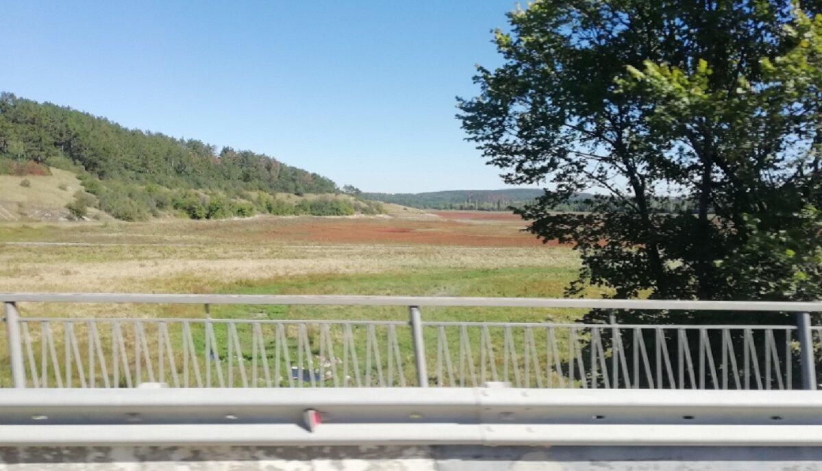 Сімферопольське водосховище повністю висохло: фото екологічного лиха